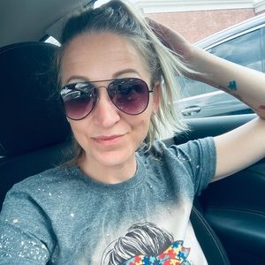 Meet your Posher, Ashleigh